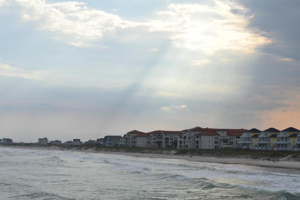 Luxury 2Br Ocean View Condo - Villa Capriani Resort - Sleeps Up To 10 North Topsail Beach Luaran gambar